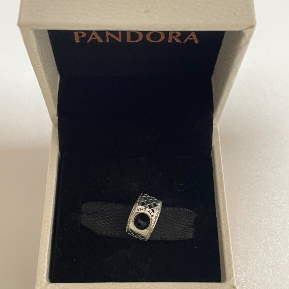 Pandora Wales Flag Exclusive Bead Charm - Picture 5 of 5